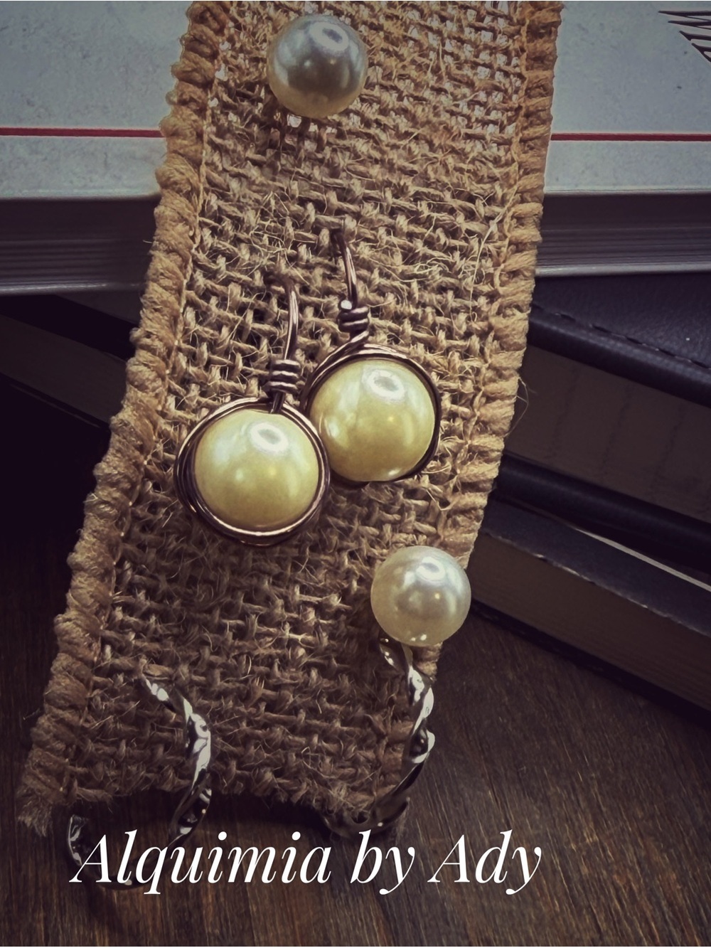 Pack Cream Pearl Drop Earrings with Warm Gold Wire
